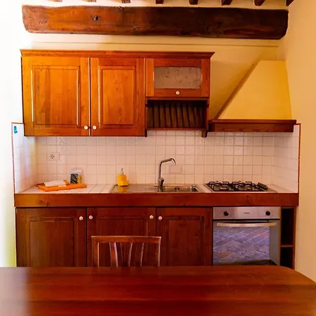Podere Mezzastrada - Place Of Charme Apartment