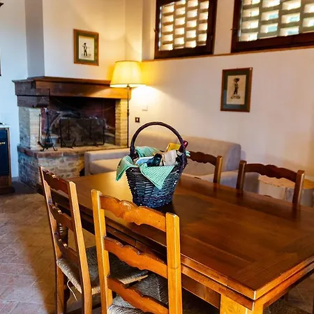 Podere Mezzastrada - Place Of Charme * 피아노