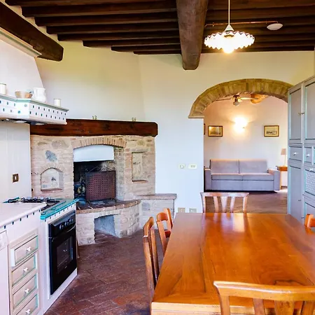 Podere Mezzastrada - Place Of Charme Fiano (Tuscany)