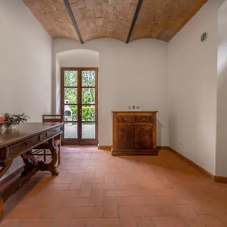 Podere Mezzastrada - Place Of Charme *