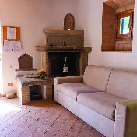 Apartment Podere Mezzastrada - Place Of Charme
