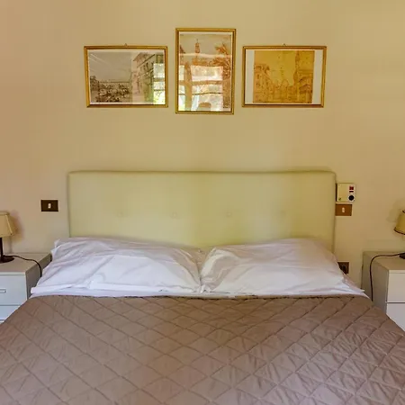 Podere Mezzastrada - Place Of Charme *