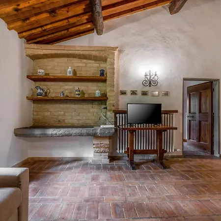 Podere Mezzastrada - Place Of Charme Apartment Fiano (Tuscany)