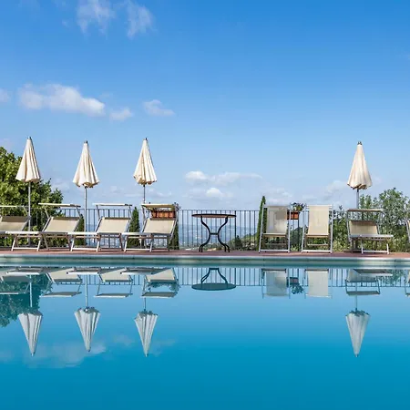 Podere Mezzastrada - Place Of Charme